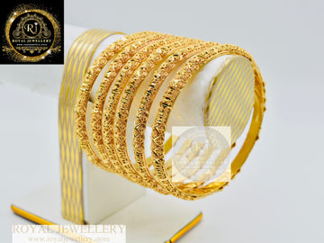 “In Every Piece, A Memory Lingers.” High Quality Pack Of 6 Bangles With Free Jewellery Box